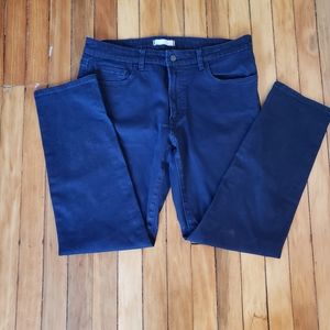 Uniqlo dark indigo wash size 34 jeans